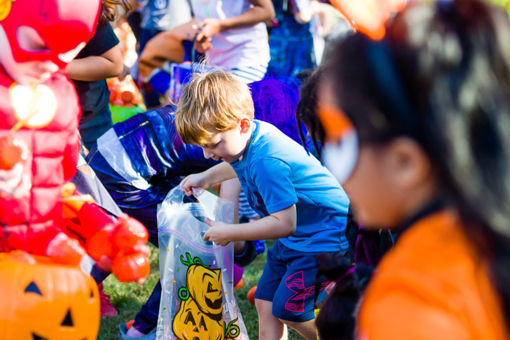 3182-Bellaire-PumpkinHunt-095.NEF  Houston Commercial Architectural Photographer Dee Zunker