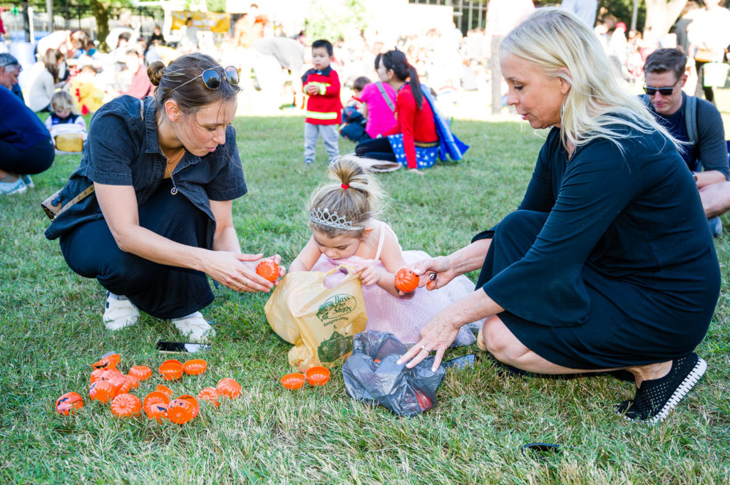 3182-Bellaire-PumpkinHunt-106.NEF  Houston Commercial Architectural Photographer Dee Zunker