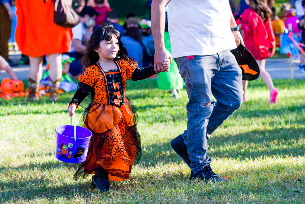 3182-Bellaire-PumpkinHunt-115.NEF  Houston Commercial Architectural Photographer Dee Zunker