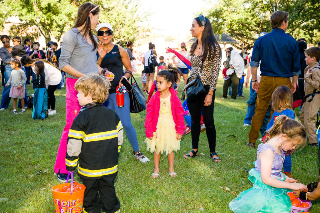 3182-Bellaire-PumpkinHunt-139.NEF  Houston Commercial Architectural Photographer Dee Zunker