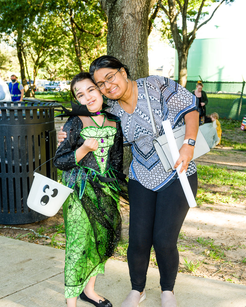 3182-Bellaire-PumpkinHunt-144.NEF  Houston Commercial Architectural Photographer Dee Zunker