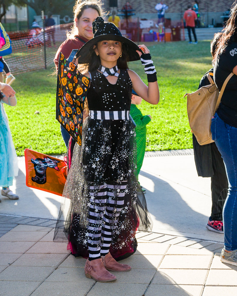 3182-Bellaire-PumpkinHunt-174.NEF  Houston Commercial Architectural Photographer Dee Zunker