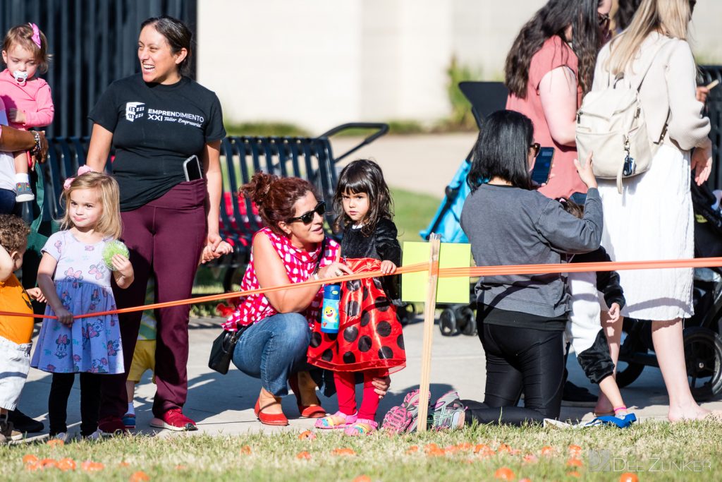 3382-Bellaire-PumpkinHunt2022-029.NEF  Houston Commercial Architectural Photographer Dee Zunker