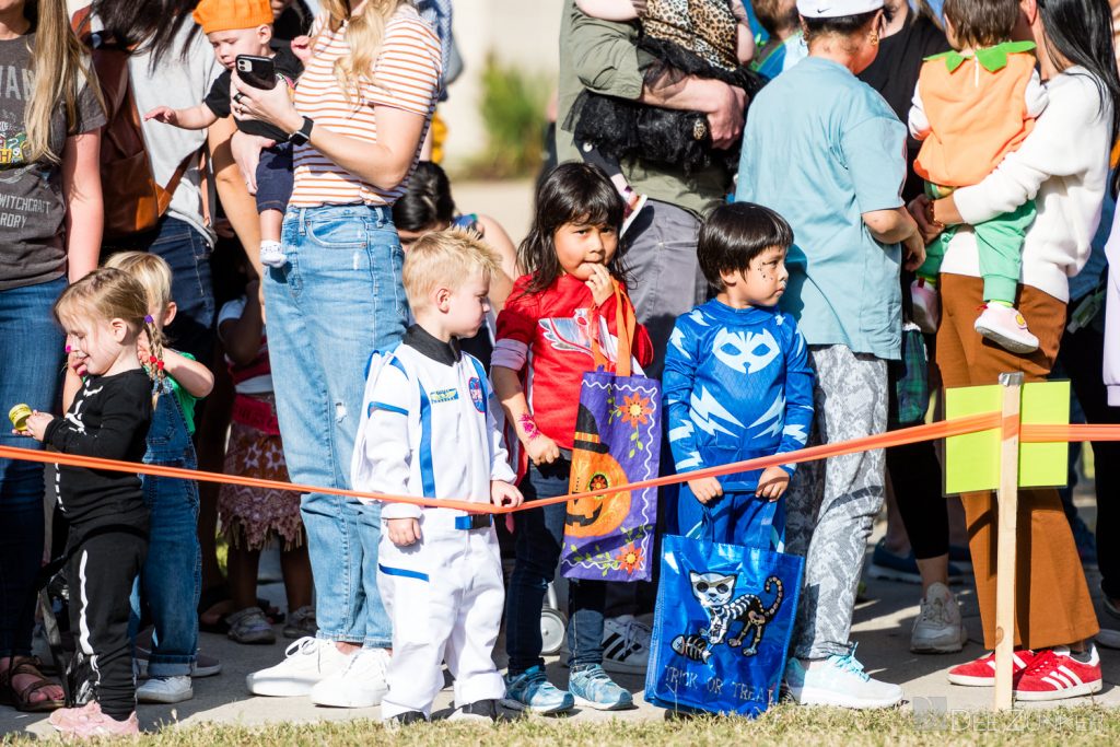 3382-Bellaire-PumpkinHunt2022-039.NEF  Houston Commercial Architectural Photographer Dee Zunker