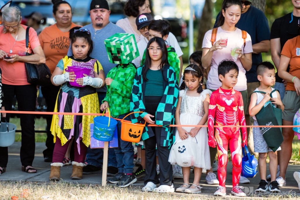 3382-Bellaire-PumpkinHunt2022-040.NEF  Houston Commercial Architectural Photographer Dee Zunker