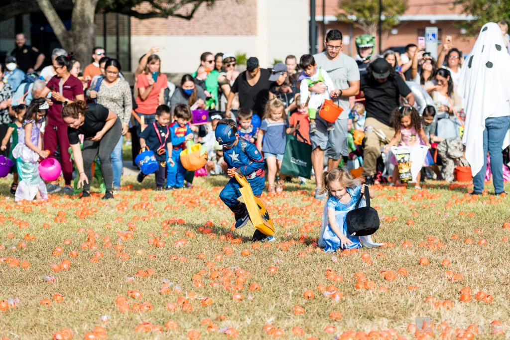 3382-Bellaire-PumpkinHunt2022-050.NEF  Houston Commercial Architectural Photographer Dee Zunker