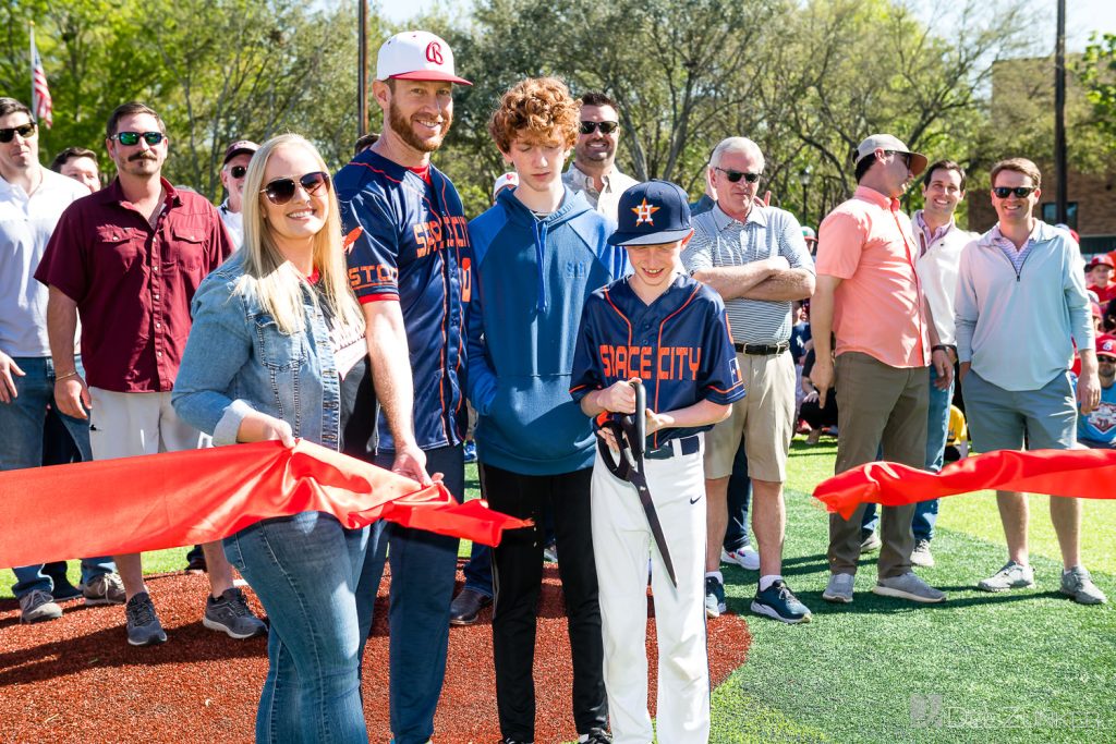 BellaireLL-2023-OpeningDay-ZUNKER-009.NEF  Houston Commercial Architectural Photographer Dee Zunker