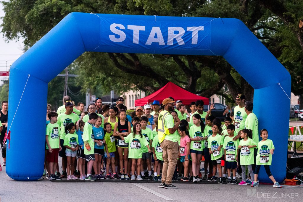 3420-Bellaire-TrolleyRun2023-001.NEF  Houston Commercial Architectural Photographer Dee Zunker