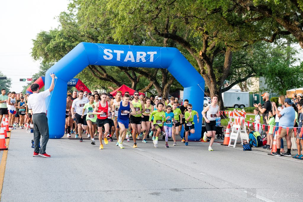 3420-Bellaire-TrolleyRun2023-020.NEF  Houston Commercial Architectural Photographer Dee Zunker