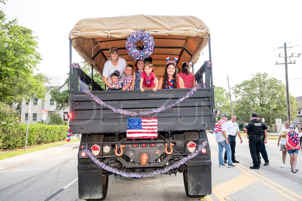 2023-Bellaire-July4thParadeFestival-023.NEF  Houston Commercial Architectural Photographer Dee Zunker