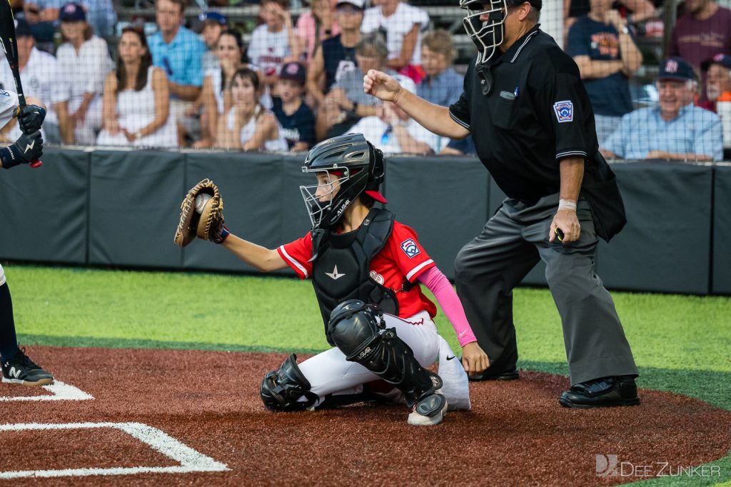 BellaireLL-12U-District16-Championship2023-117.NEF  Houston Commercial Architectural Photographer Dee Zunker
