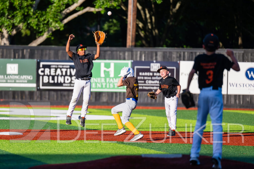 2024-BLL-NL-Giants-Padres-155.NEF  Houston Commercial Architectural Photographer Dee Zunker