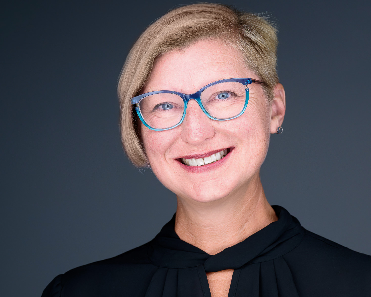 4062-HS-EvaThibaudeau -01_-0020.psd  Houston Commercial Architectural Photographer Dee Zunker