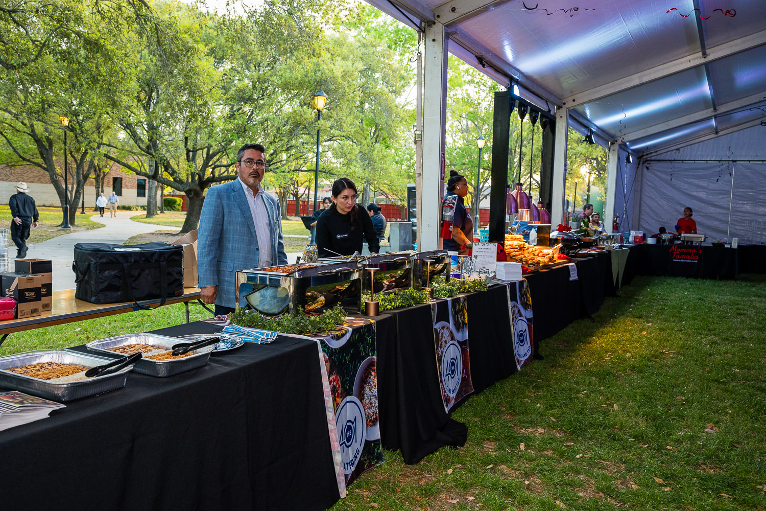 4215-BellaireParks-WineTappas-018.NEF  Houston Commercial Architectural Photographer Dee Zunker