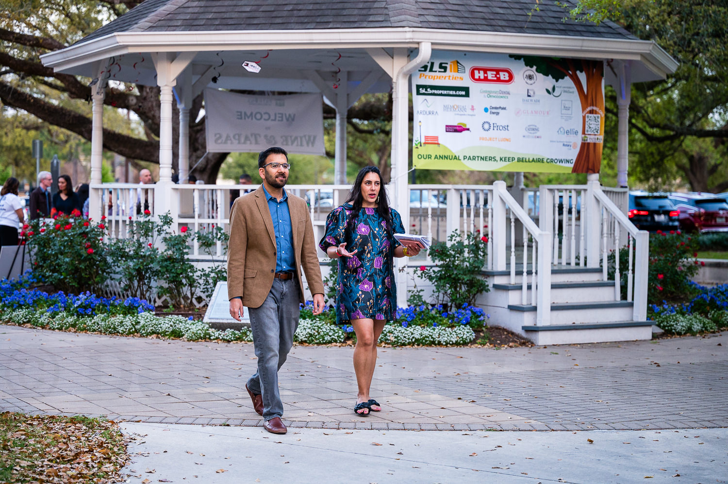 4215-BellaireParks-WineTappas-042.NEF  Houston Commercial Architectural Photographer Dee Zunker