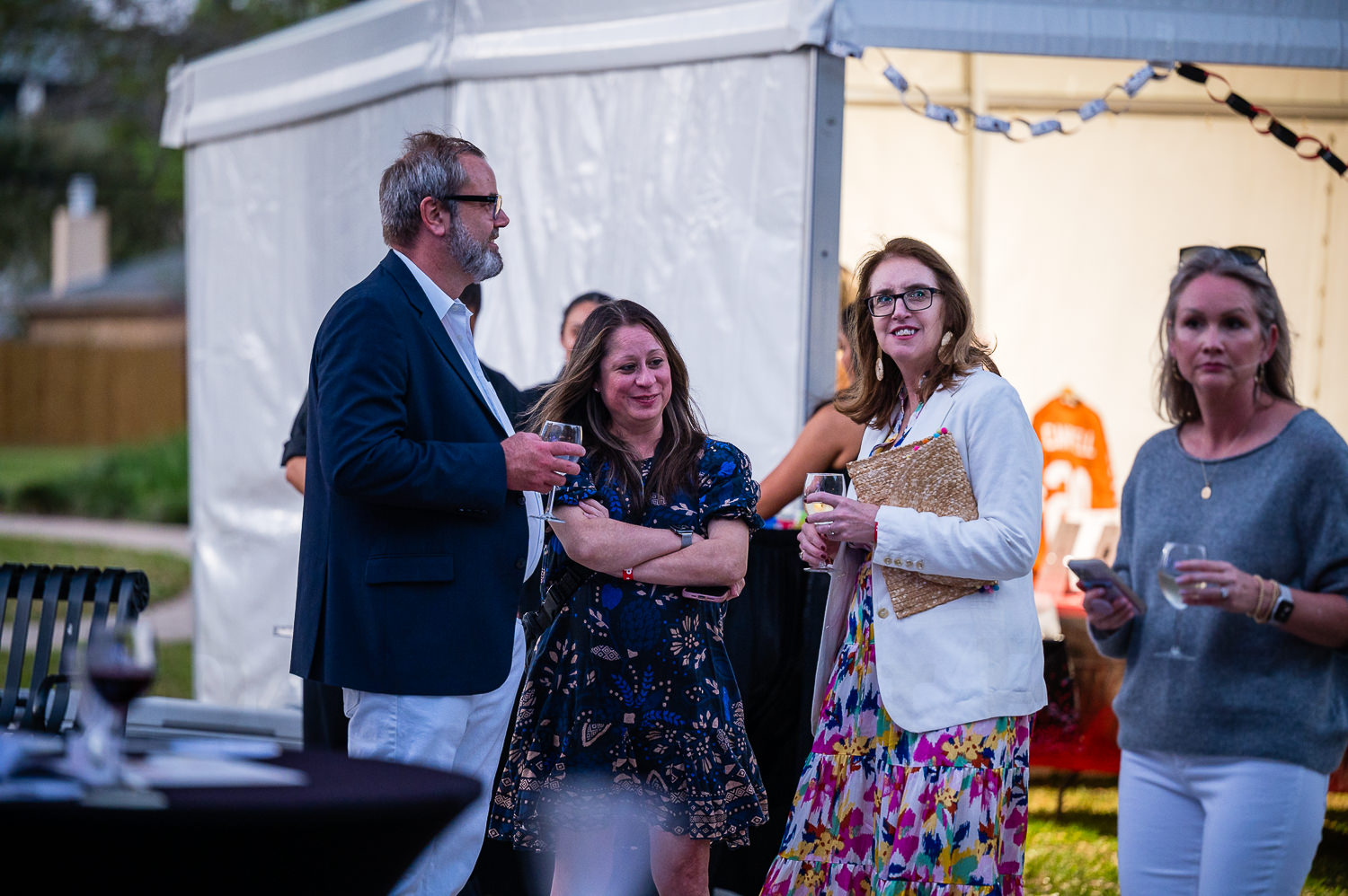 4215-BellaireParks-WineTappas-055.NEF  Houston Commercial Architectural Photographer Dee Zunker