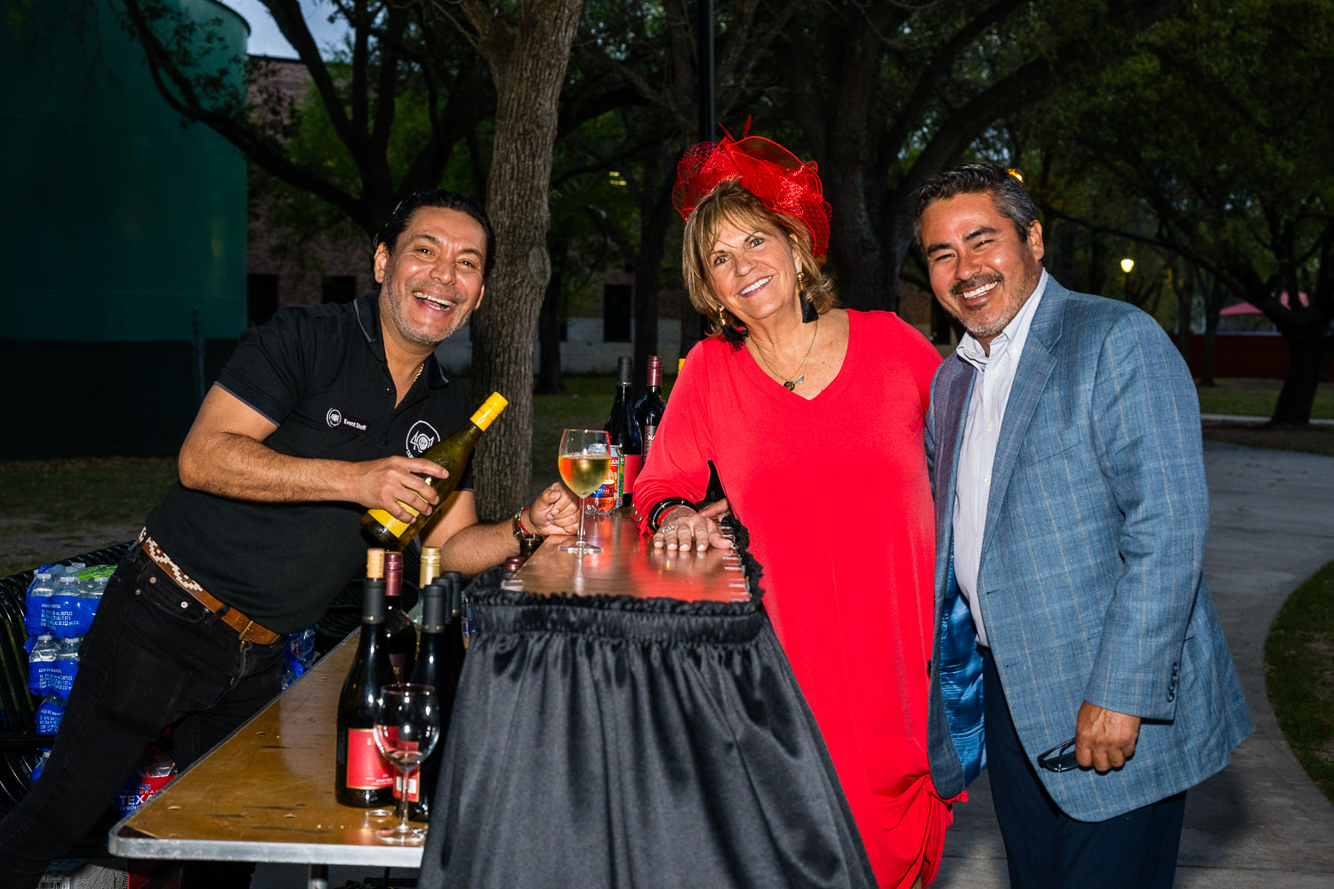 4215-BellaireParks-WineTappas-059.NEF  Houston Commercial Architectural Photographer Dee Zunker