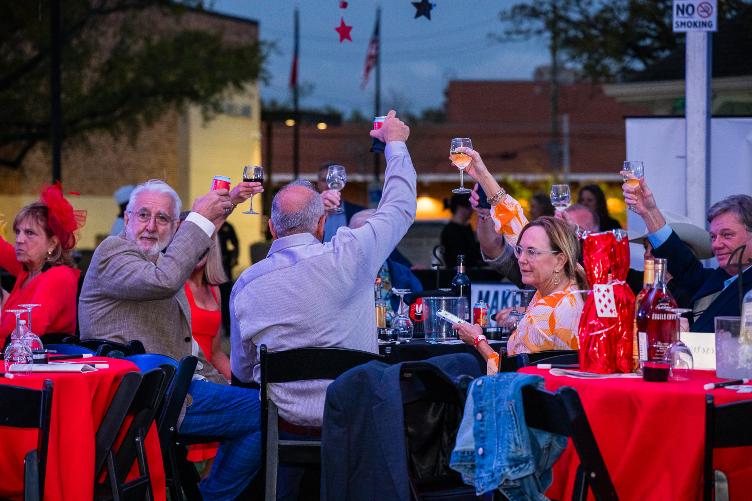 4215-BellaireParks-WineTappas-069.NEF  Houston Commercial Architectural Photographer Dee Zunker
