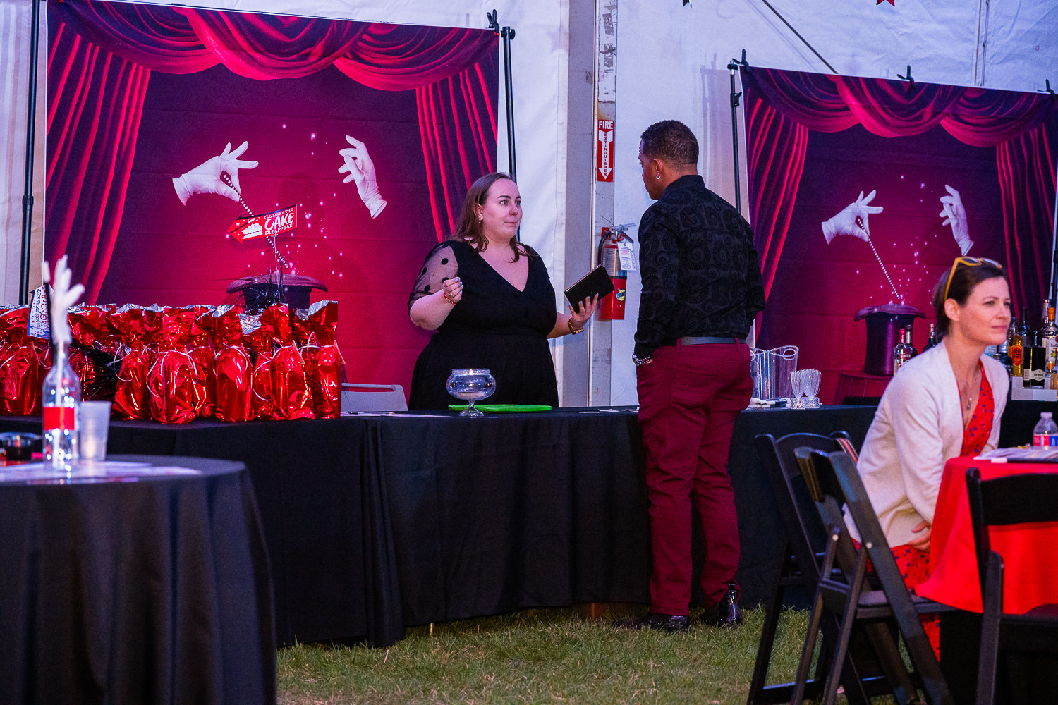 4215-BellaireParks-WineTappas-079.NEF  Houston Commercial Architectural Photographer Dee Zunker