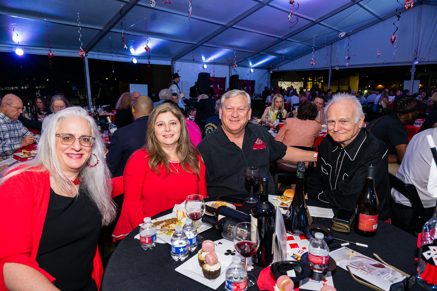 4215-BellaireParks-WineTappas-085.NEF  Houston Commercial Architectural Photographer Dee Zunker