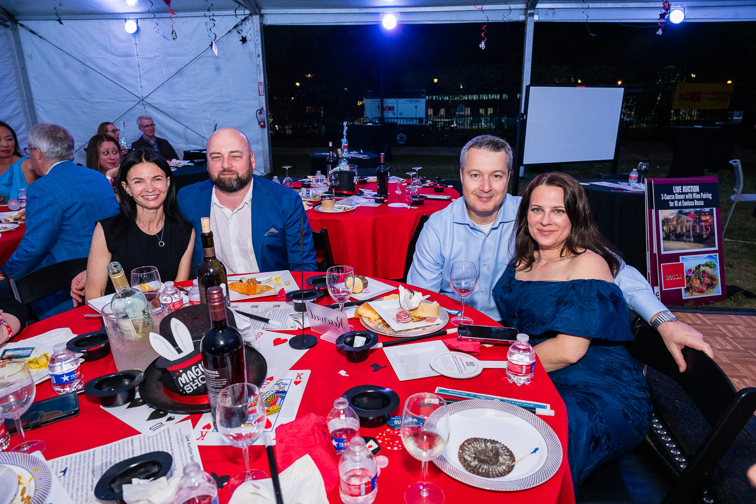 4215-BellaireParks-WineTappas-089.NEF  Houston Commercial Architectural Photographer Dee Zunker