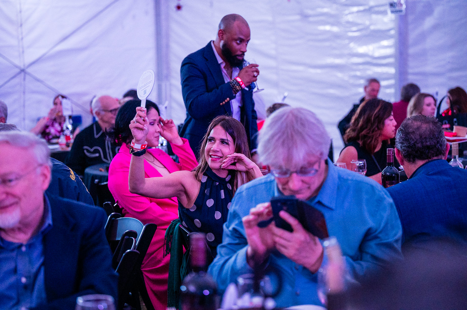 4215-BellaireParks-WineTappas-111.NEF  Houston Commercial Architectural Photographer Dee Zunker