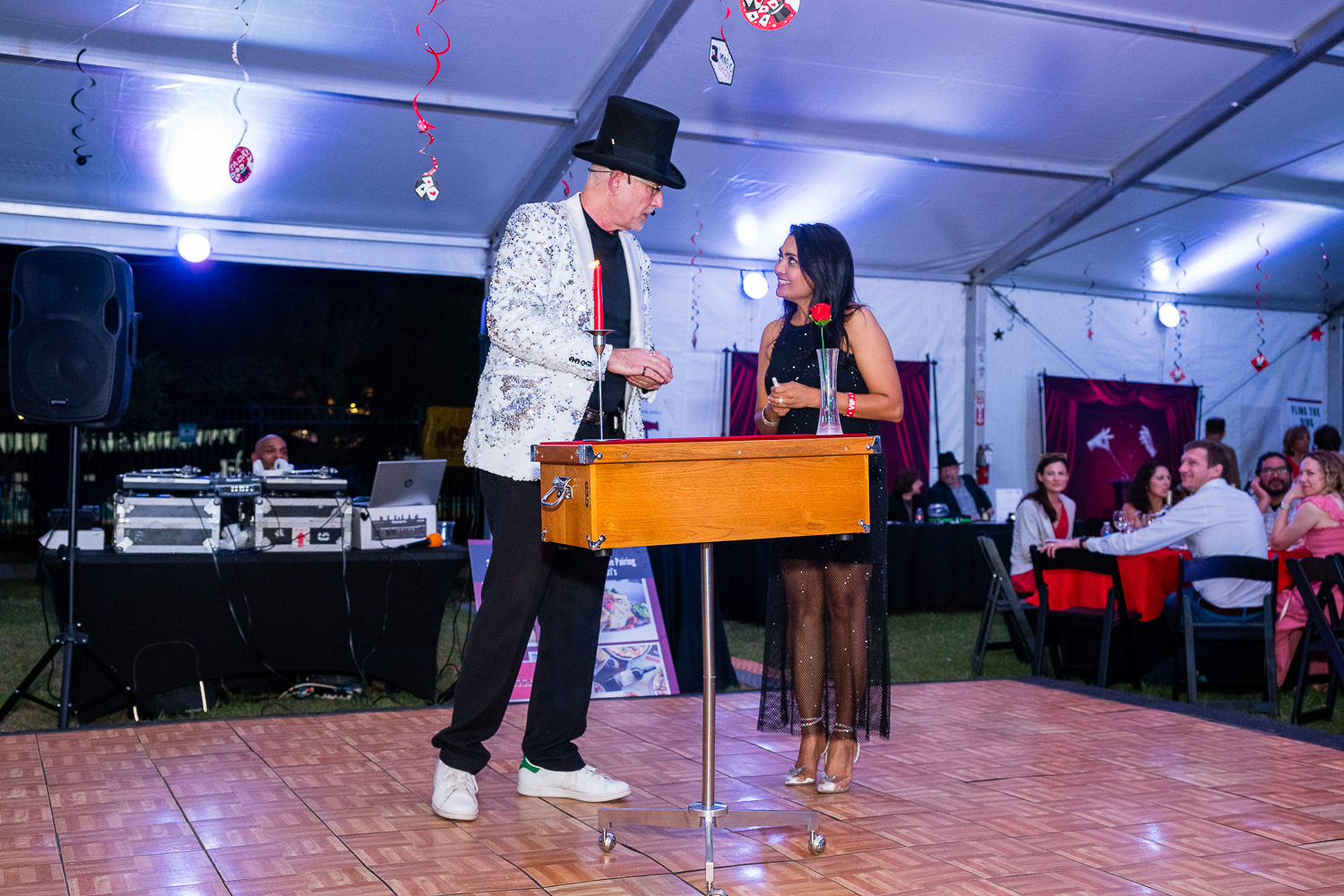 4215-BellaireParks-WineTappas-131.NEF  Houston Commercial Architectural Photographer Dee Zunker