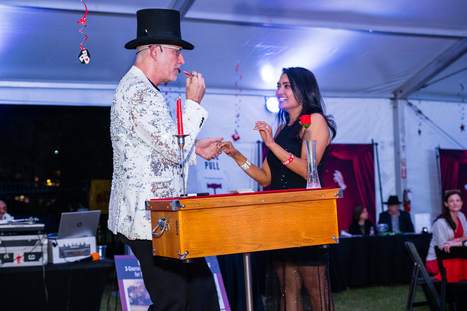 4215-BellaireParks-WineTappas-133.NEF  Houston Commercial Architectural Photographer Dee Zunker