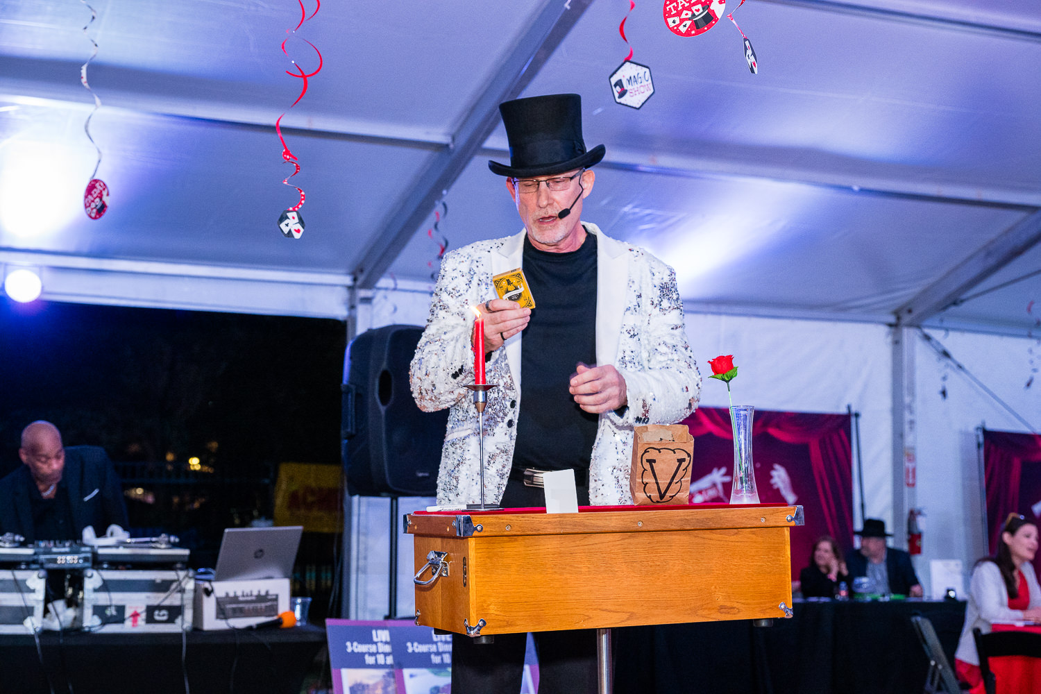 4215-BellaireParks-WineTappas-139.NEF  Houston Commercial Architectural Photographer Dee Zunker