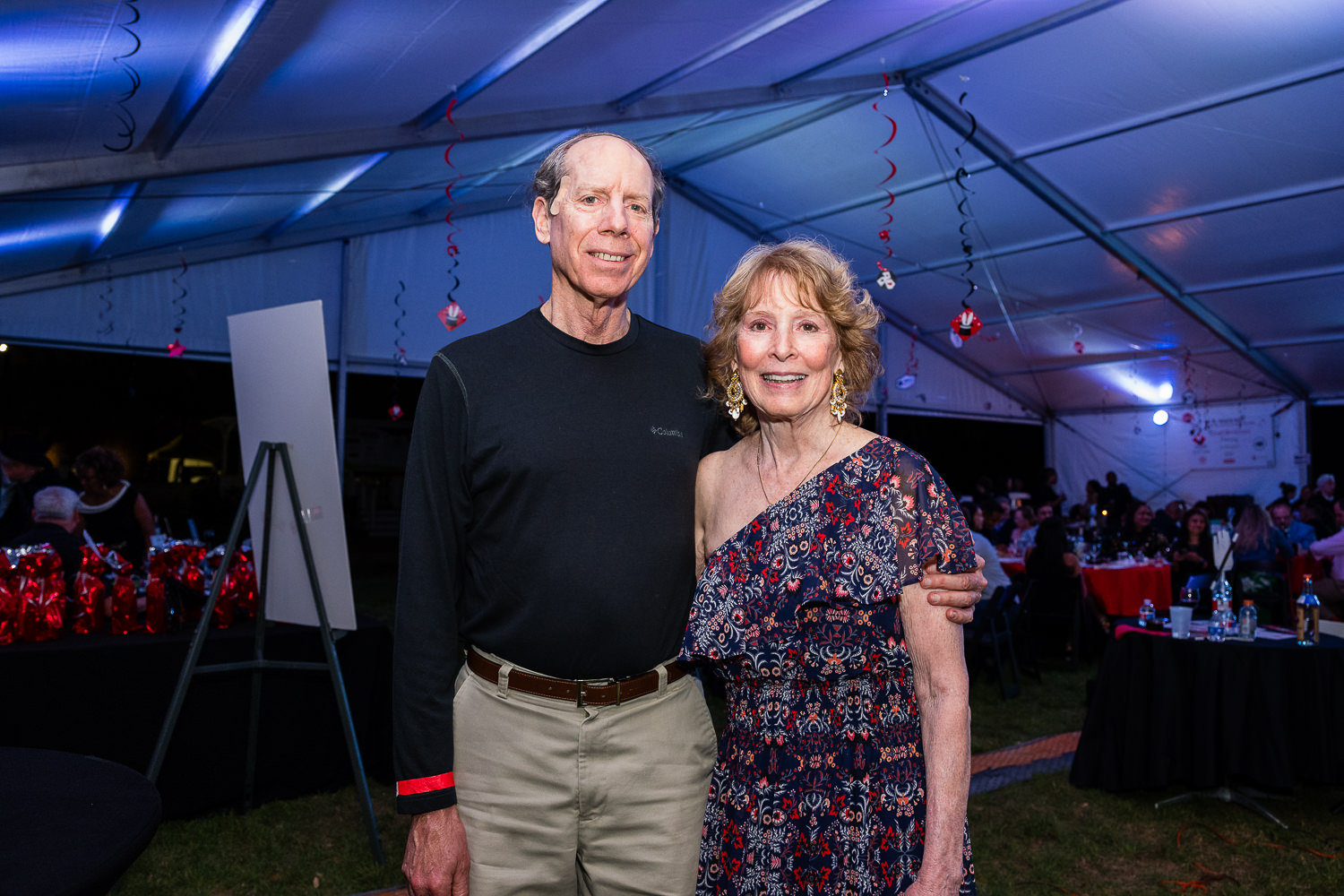 4215-BellaireParks-WineTappas-145.NEF  Houston Commercial Architectural Photographer Dee Zunker