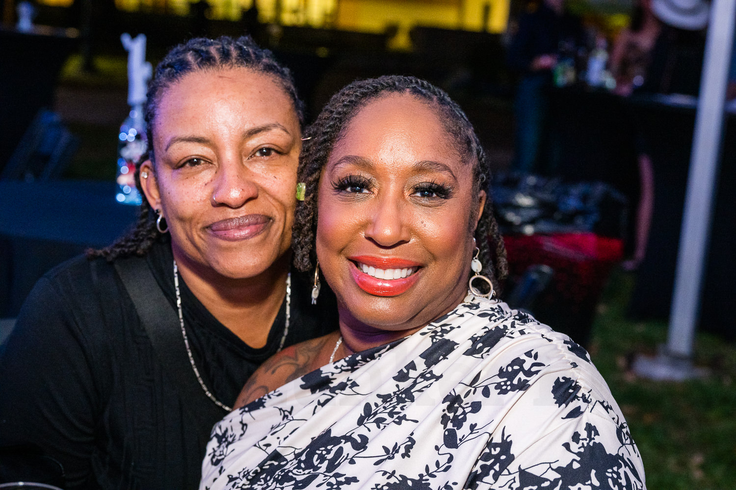 4215-BellaireParks-WineTappas-172.NEF  Houston Commercial Architectural Photographer Dee Zunker