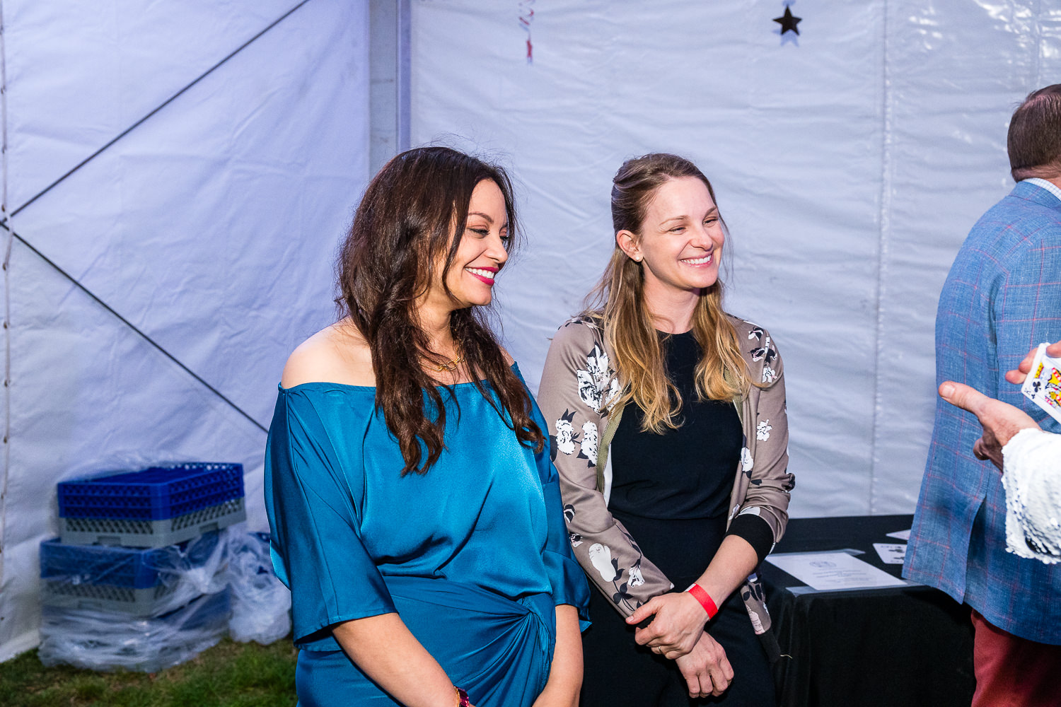 4215-BellaireParks-WineTappas-182.NEF  Houston Commercial Architectural Photographer Dee Zunker