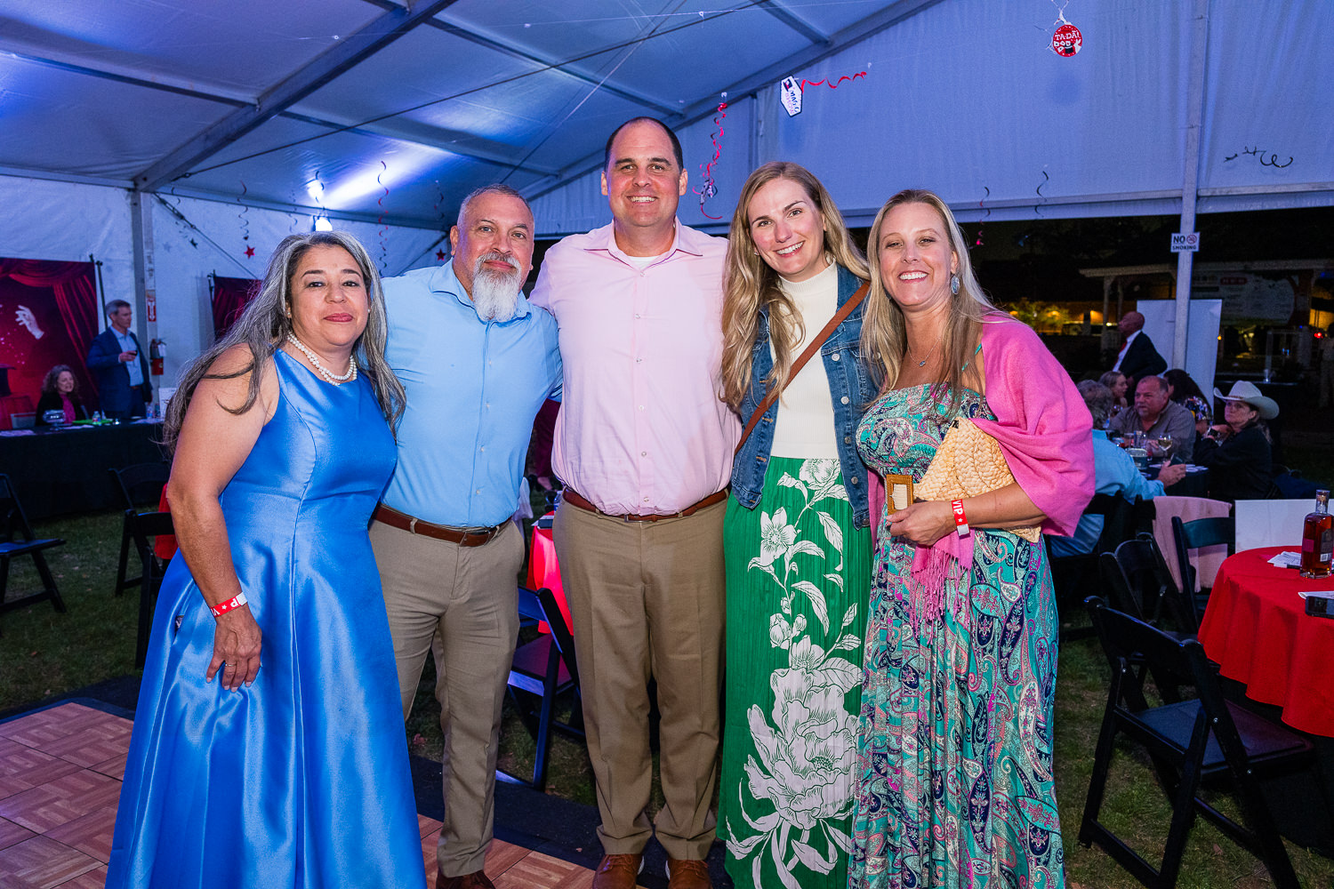 4215-BellaireParks-WineTappas-186.NEF  Houston Commercial Architectural Photographer Dee Zunker