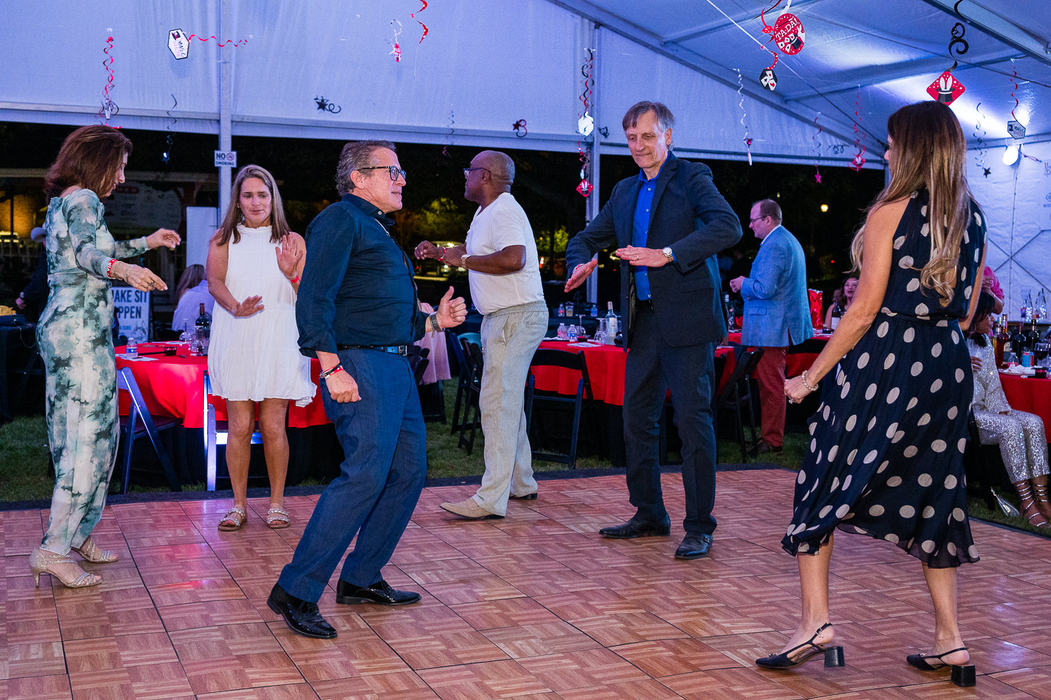 4215-BellaireParks-WineTappas-202.NEF  Houston Commercial Architectural Photographer Dee Zunker