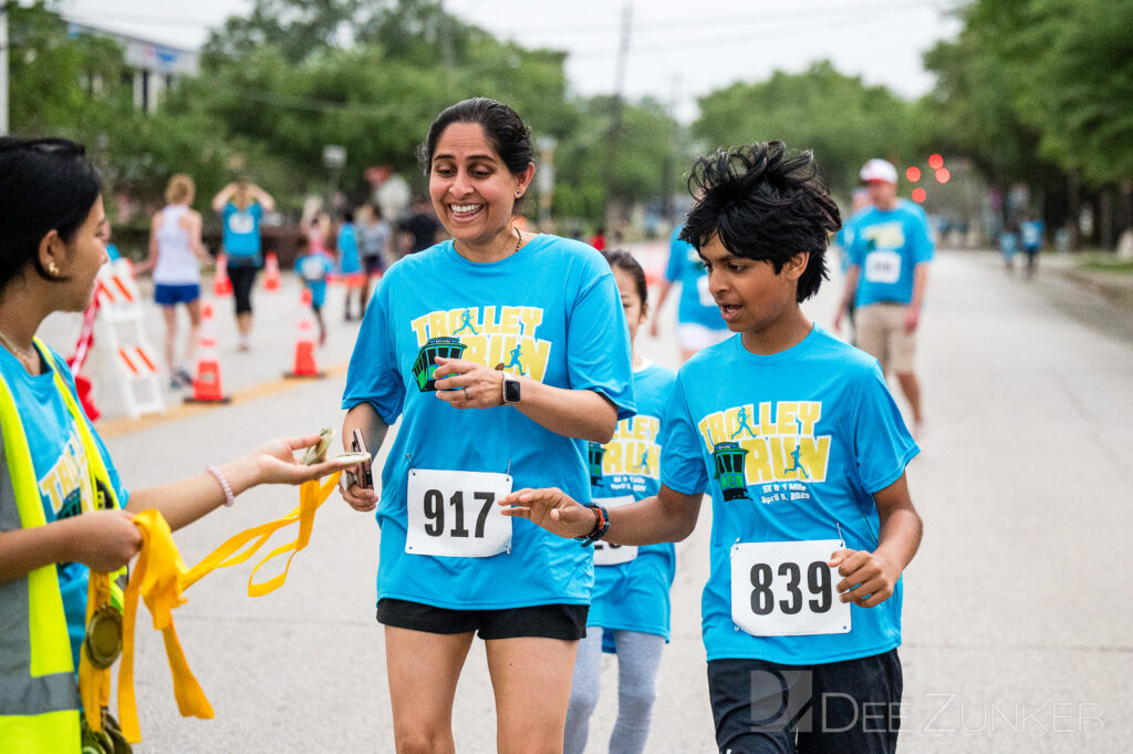 CityBellaire-TrolleyRun2025-1Mile-073.NEF Houston Commercial Architectural Photographer Dee Zunker
