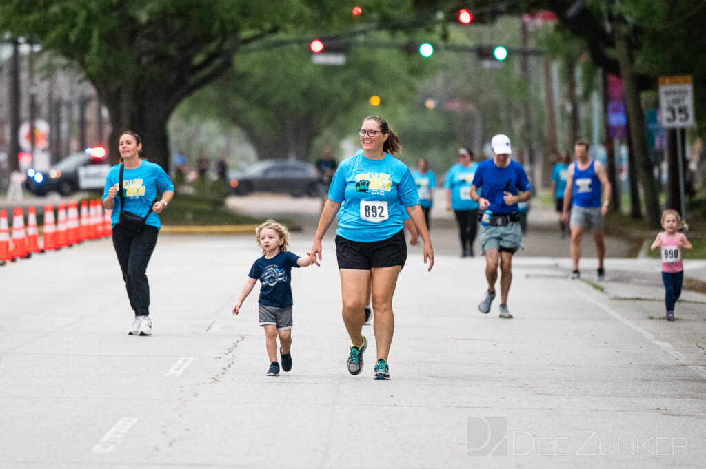 CityBellaire-TrolleyRun2025-1Mile-075.NEF Houston Commercial Architectural Photographer Dee Zunker