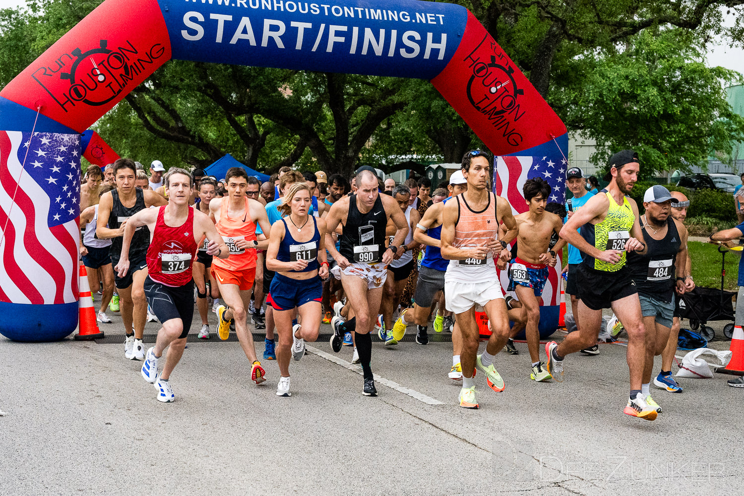 CityBellaire-TrolleyRun2025-5k-014.NEF  Houston Commercial Architectural Photographer Dee Zunker