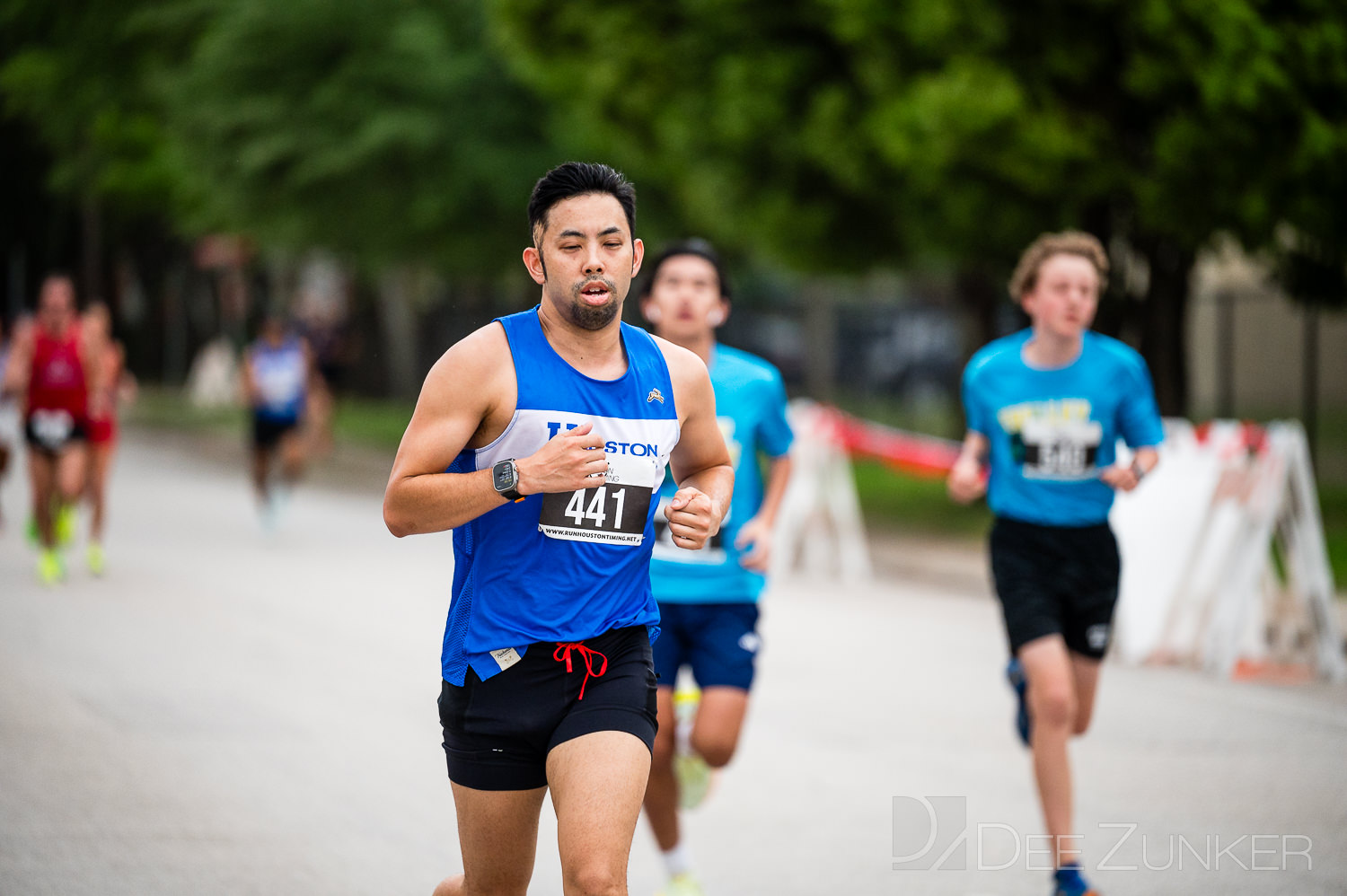 CityBellaire-TrolleyRun2025-5k-086.NEF  Houston Commercial Architectural Photographer Dee Zunker