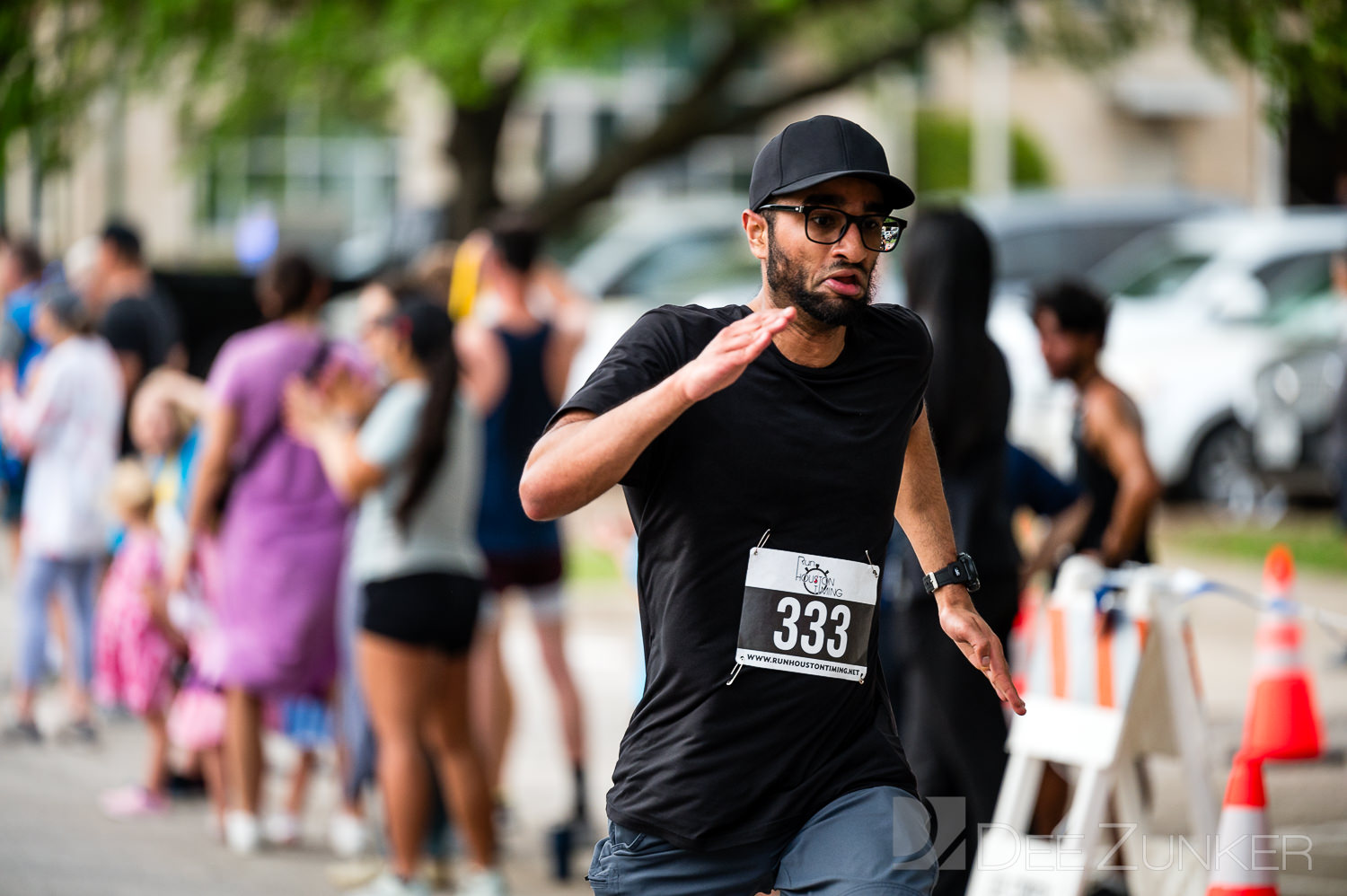 CityBellaire-TrolleyRun2025-5k-216.NEF  Houston Commercial Architectural Photographer Dee Zunker
