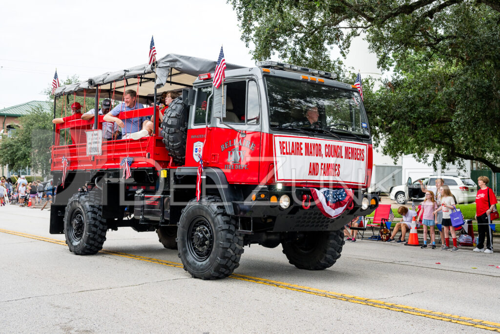 CityBellaire-4thJuly2025-087.NEF  Houston Commercial Architectural Photographer Dee Zunker
