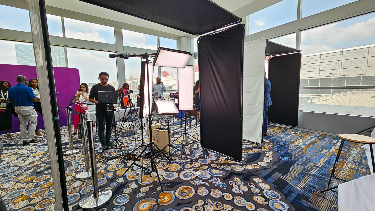 Dual Headshot Station Setup at Hilton Americas in Downtown Hosuton TX