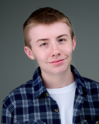 4448-Act-TimothySturm-Look1-039