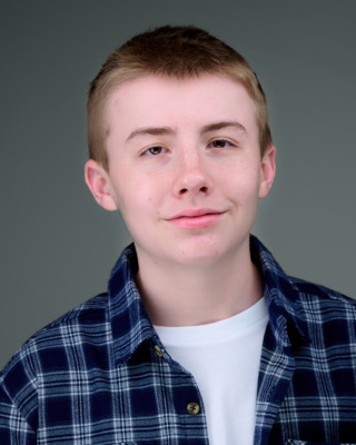 4448-Act-TimothySturm-Look1-045