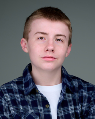 4448-Act-TimothySturm-Look1-049