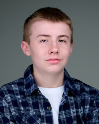 4448-Act-TimothySturm-Look1-059