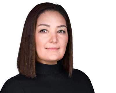 4291-HS-MayraMarshall-13083-white2-noear